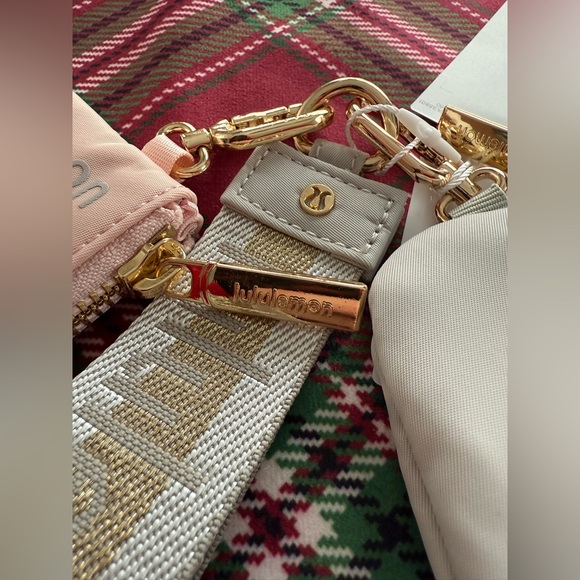 Lululemon dual pouch wristlet - Picture 2 of 5